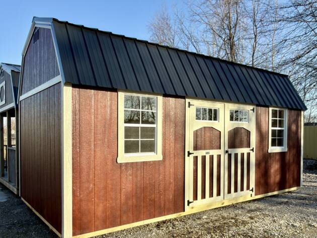 16'' OC FLOOR JOISTS




6'7 SIDEWALL HEIGHT




6' DOUBLE SHED DOORS W/ TRANSOM WINDOWS




2-2X3 SINGLE PANE WINDOWS




FULL LENGTH LOFT SPACE WITH 4' CENTER OPENING
